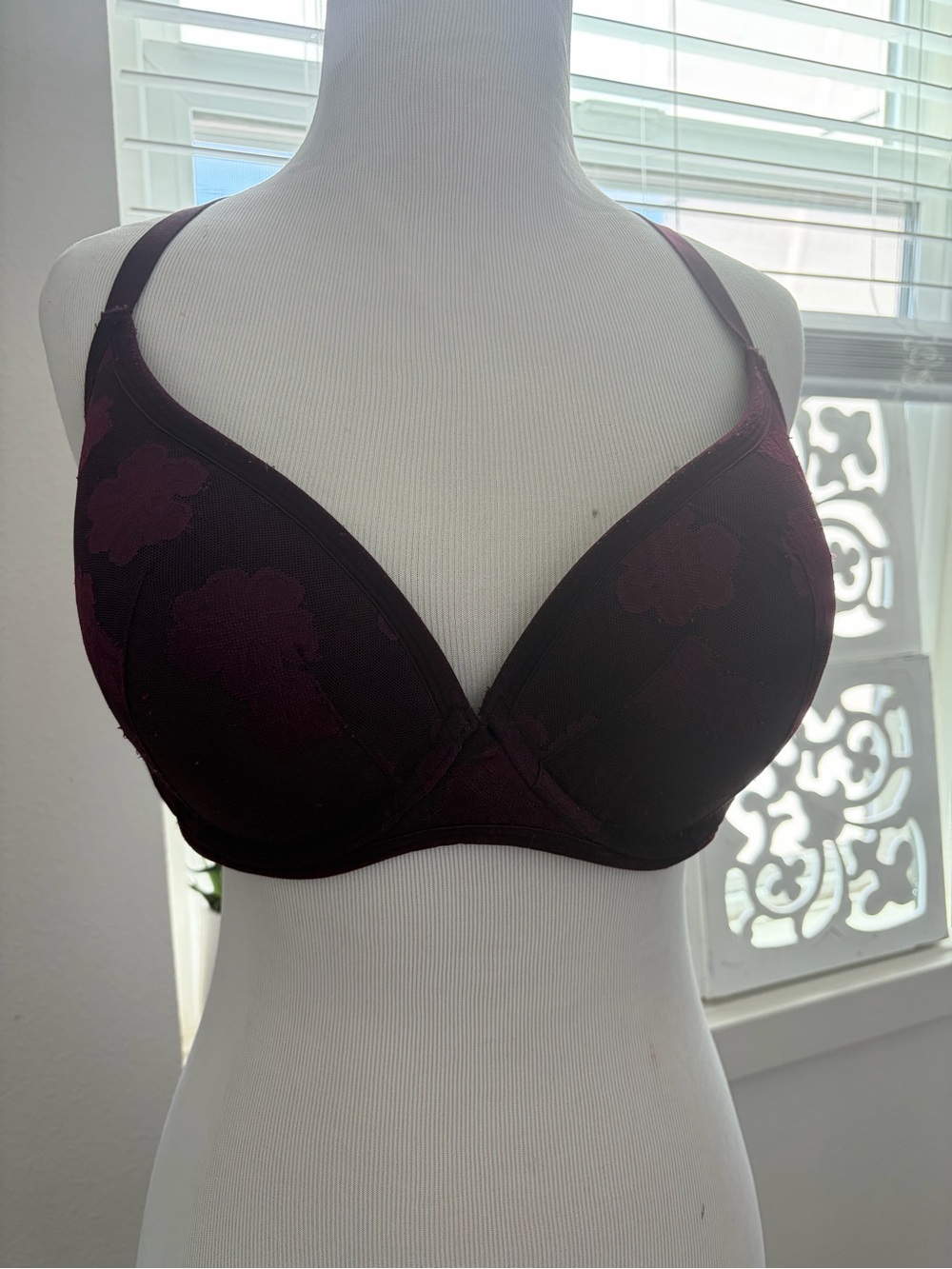 Victoria's Secret Plum Floral Lace T-Shirt Bra